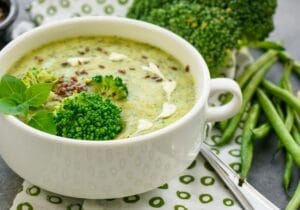 Broccolisoppa recept